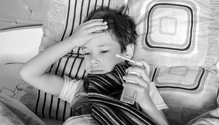 Annulation d'une décision de refus de délivrance d'un titre de séjour en qualité de parent accompagnant d'enfant malade – Jugement du tribunal administratif de Cergy-Pontoise du 28/01/2021
