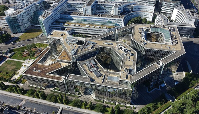 Ile-de-France: des centaines d'étrangers saisissent la justice pour pouvoir déposer leur dossier en préfecture