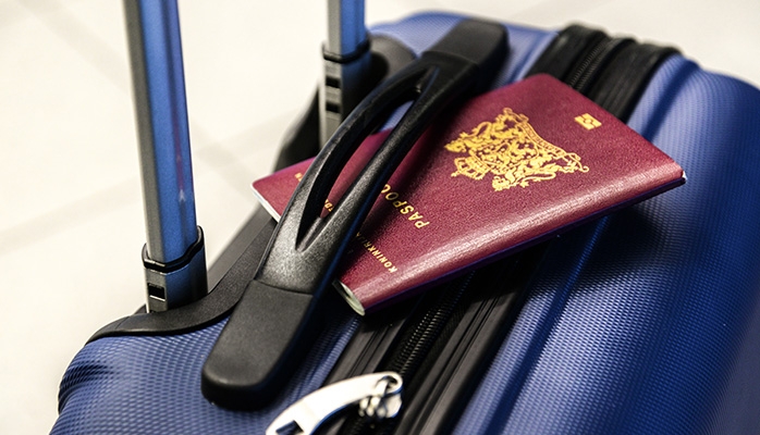 Conditions et démarches pour obtenir le permis vacances travail